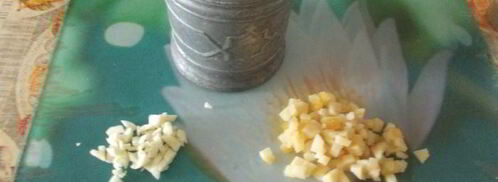 борщ, заправленный старым салом и чесноком. Шаг 9