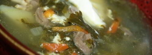 зеленый борщ со щавелем на куриных сердечках. Шаг 7