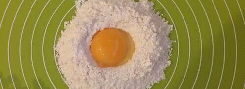 куриный бульон с домашней лапшой. Шаг 2