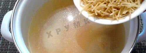 куриный бульон с вермишелью. Шаг 4