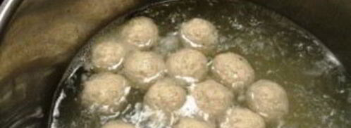 суп с фрикадельками на курином бульоне. Шаг 4