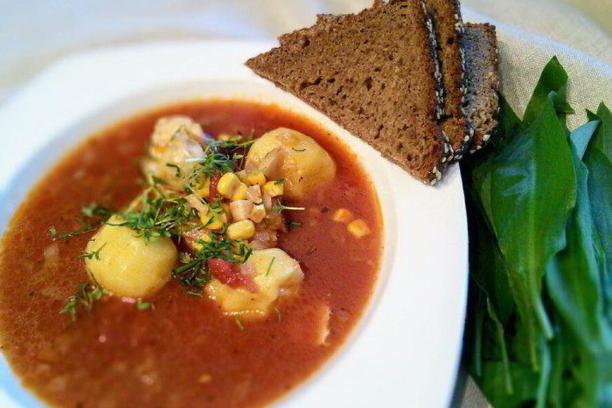 Рецепт томатного рыбного супа на курином бульоне