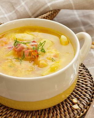 Гороховый суп с копчеными крылышками