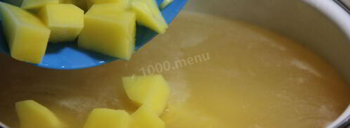 гороховый суп с копчеными ребрышками и курицей. Шаг 9