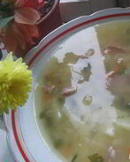 Гороховый суп с копчеными свиными хрящиками