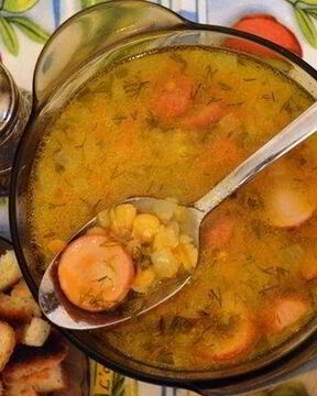 Гороховый суп с сардельками
