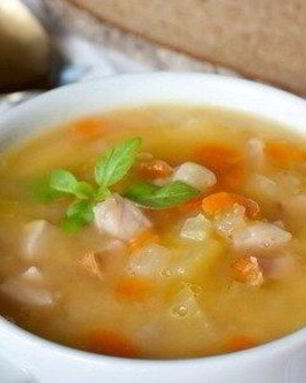 Гороховый суп с ветчиной по-домашнему