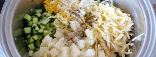 летняя окрошка с репой и пирожками с мясом. Шаг 5