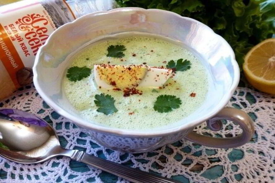 Рецепт окрошки по-болгарски с яйцами