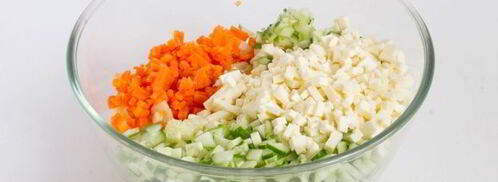 окрошка с адыгейским сыром и морковью. Шаг 7