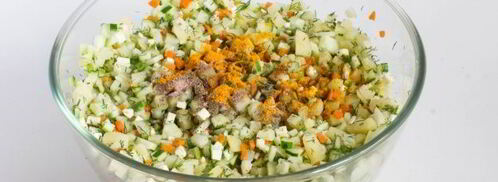 окрошка с адыгейским сыром и морковью. Шаг 8