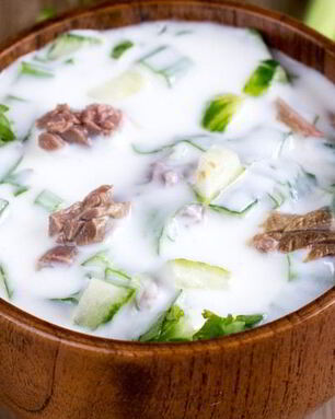 Окрошка с говядиной и редькой