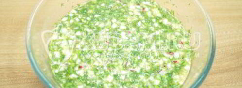 окрошка с курицей на квасе. Шаг 8