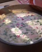 Сельдереевая окрошка на кефире