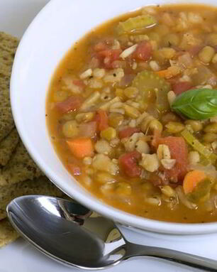 Чечевичный овощной суп