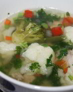 Легкий суп с индейкой и овощами