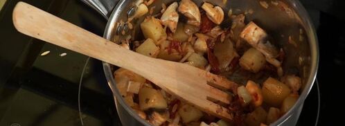 минестроне с грибами и колбасками чорисо. Шаг 3