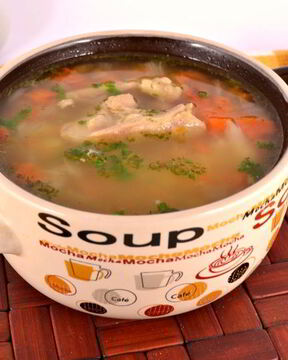 Овощной суп с курицей