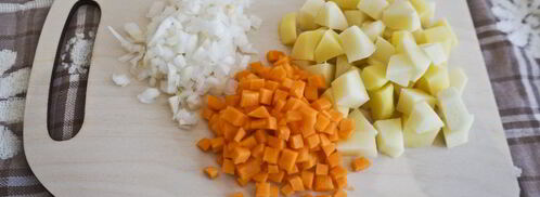 овощной суп с зеленым горошком. Шаг 3