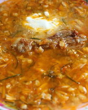 Рассольник с перловкой в мультиварке