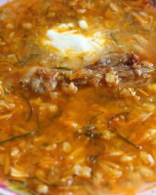 Рассольник с перловкой в мультиварке