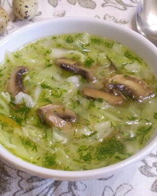 Постные щи из свежей капусты с грибами