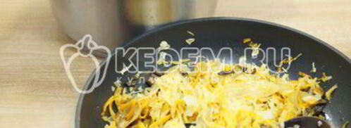 щи грибные с перловкой. Шаг 6