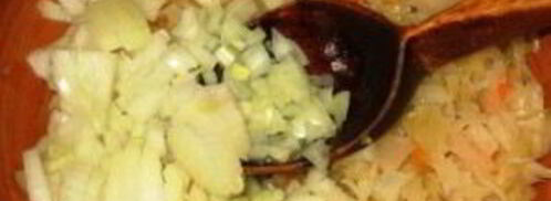 щи из квашеной капусты с грибами. Шаг 4