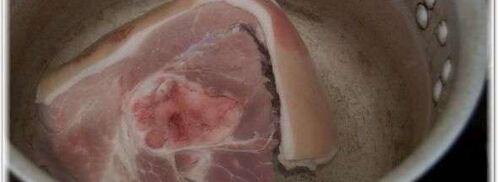 щи из квашеной капусты со свининой. Шаг 15