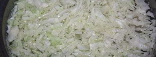 щи с консервированной фасолью. Шаг 2