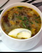 Зеленые щи со щавелем