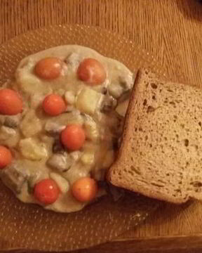 Грибная солянка с картошкой и сметаной