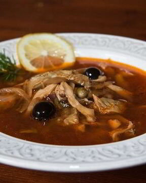 Грибная солянка в мультиварке