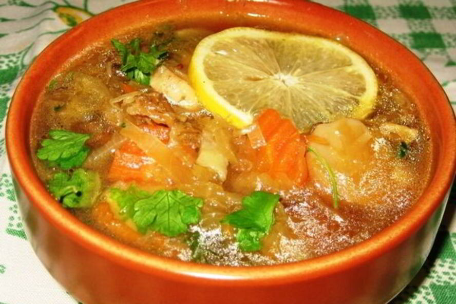 Рецепт куриной солянки с белыми грибами