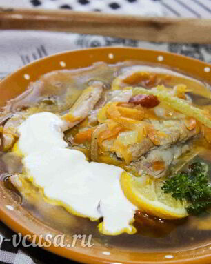 Мясная солянка с колбасами