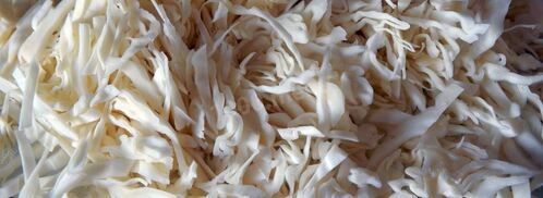 солянка из капусты с сосисками в мультиварке. Шаг 2