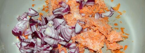 солянка из капусты с сосисками в мультиварке. Шаг 4