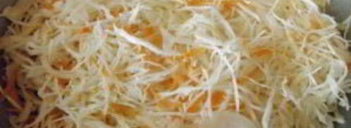 солянка из свежей капусты с грибами. Шаг 4