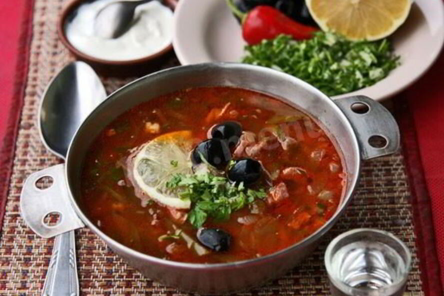 Рецепт солянки мясной по-старорусски