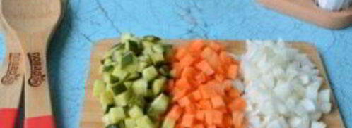 солянка с копченостями в хлебе. Шаг 2