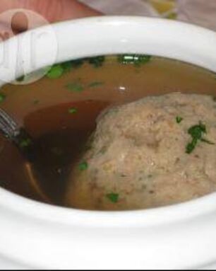 Суп из говяжьих ребрышек с фрикадельками из печенки