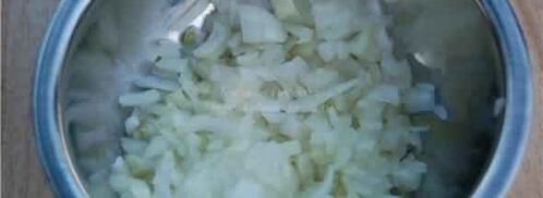 баварский пивной сырный суп с копчеными колбасками. Шаг 14