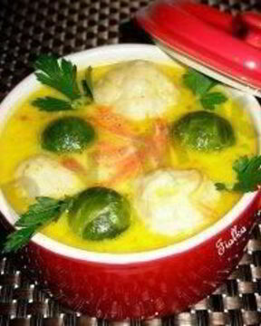 Сырный суп с брюссельской капустой с нежными картофельными клецками