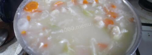 сырный суп с капустой курицей и плавленным сыром. Шаг 12