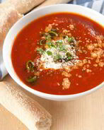 Томатный суп с рикоттой и пармезаном