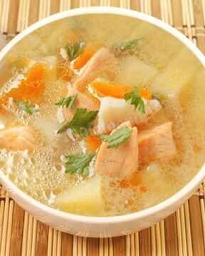 Ароматная уха из ряпушки