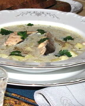 Уха из семги со сливками