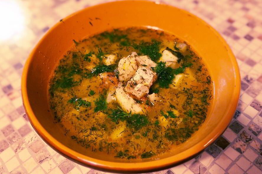 Рецепт ухи с картофелем на курином бульоне
