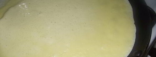 блинчики с сыром и вишней. Шаг 2