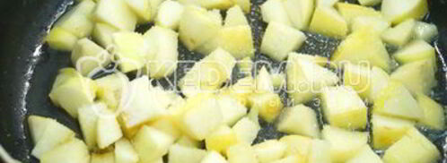 блины с яблоками. Шаг 10